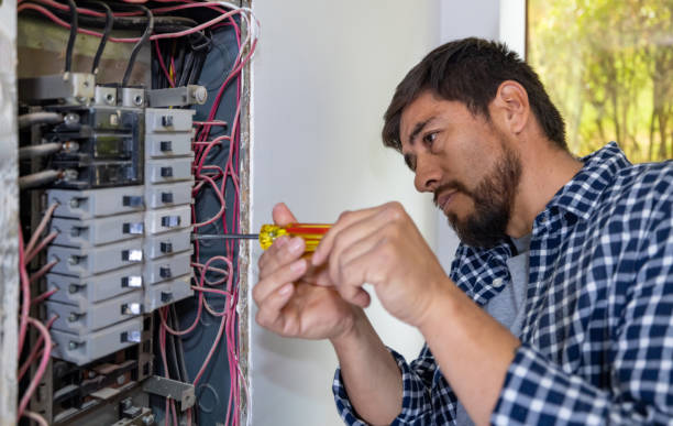 Best 24-Hour Electrician  in Redding, CA